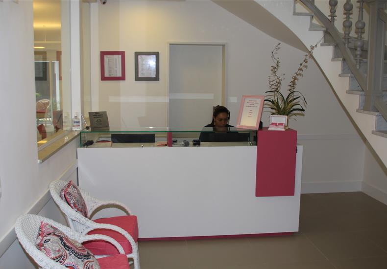 Recepção do salão Menina Flor Estética